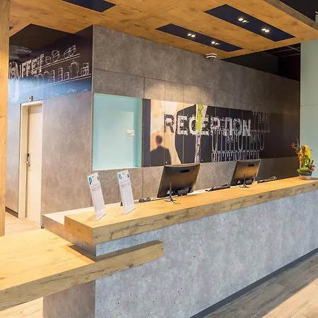 Ibis Budget Geneve Palexpo Aeroport Отель Le Grand Saconnex